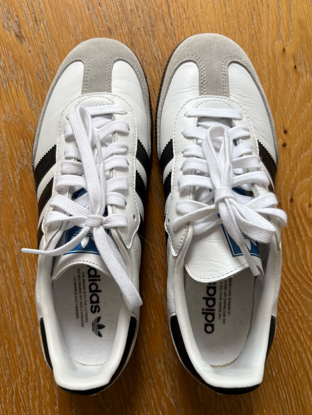 Adidas Sambas